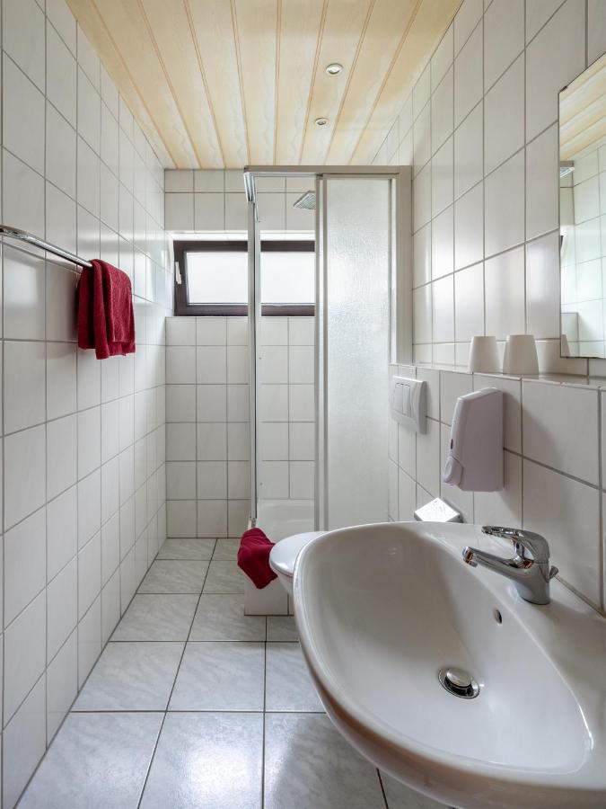 Hotel Haefner Bad Schönborn Eksteriør billede